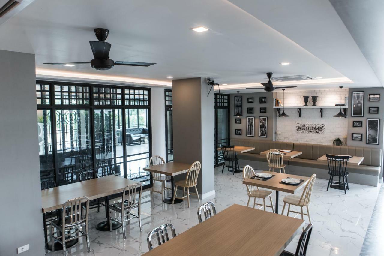 Haus Hotel Udonthani Exterior foto