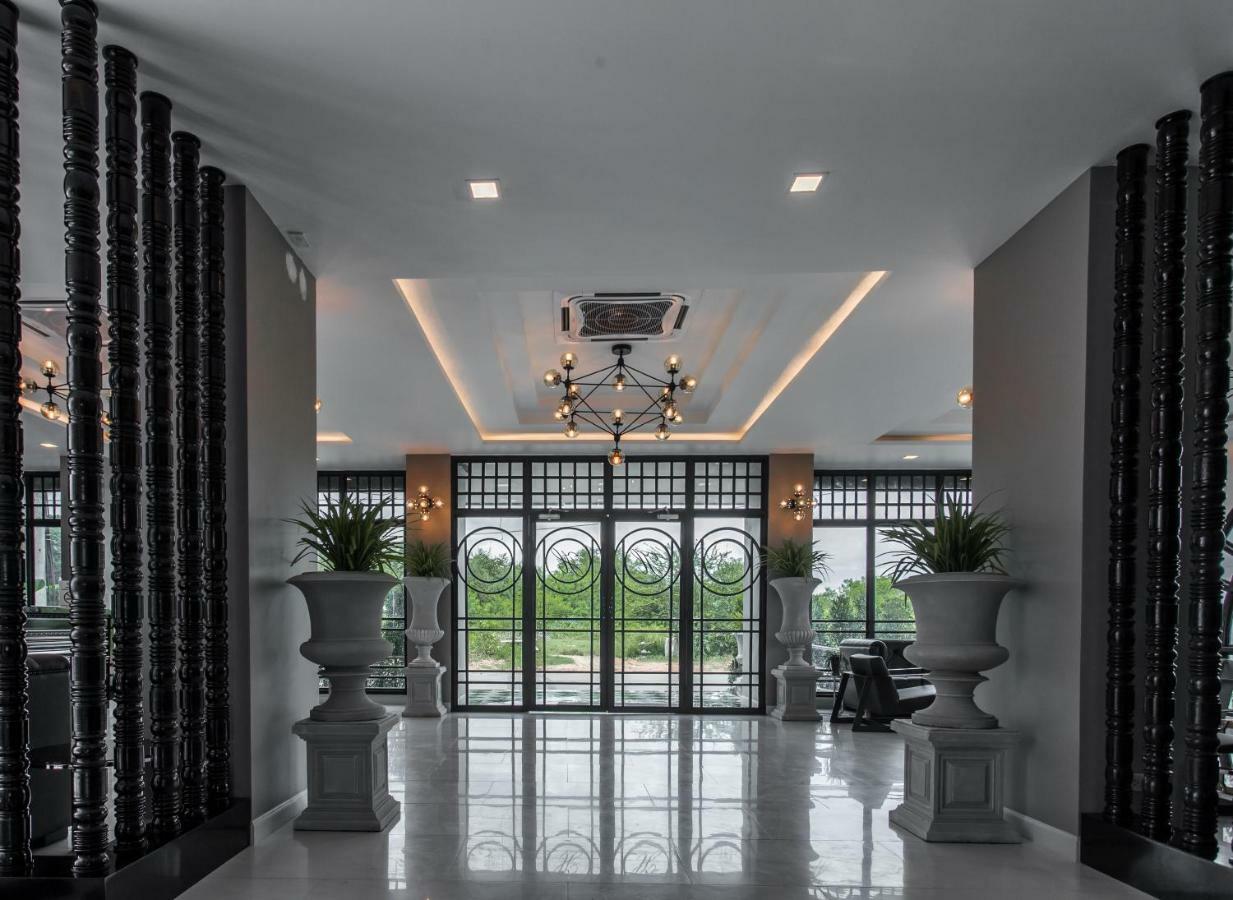 Haus Hotel Udonthani Exterior foto